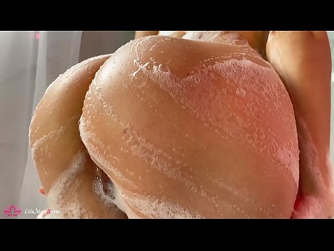 ❤️ Brunete masturbē makstiņu ar vibratoru līdz intensīvam orgasmam dušā ️ Seks video pie lv.drpornofilme.ru ﹏